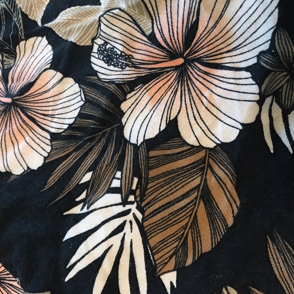 Ardene Floral Elastic Waistband Skort - Picture 6 of 11